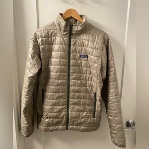 [NWT] Patagonia Nano Puff Jacket, Seabird Grey, Men’s size M